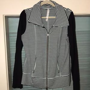 NWOT Lululemon jacket